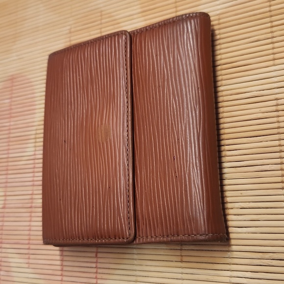 Louis Vuitton EPI Leather Double Snap Tri-Fold Elise Wallet, Brown - Picture 6 of 15